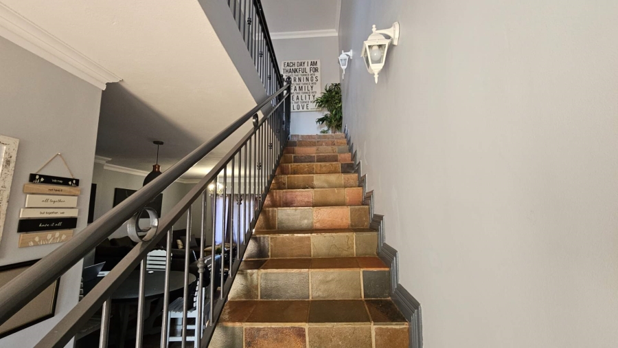 2 Bedroom Property for Sale in Melodie North West